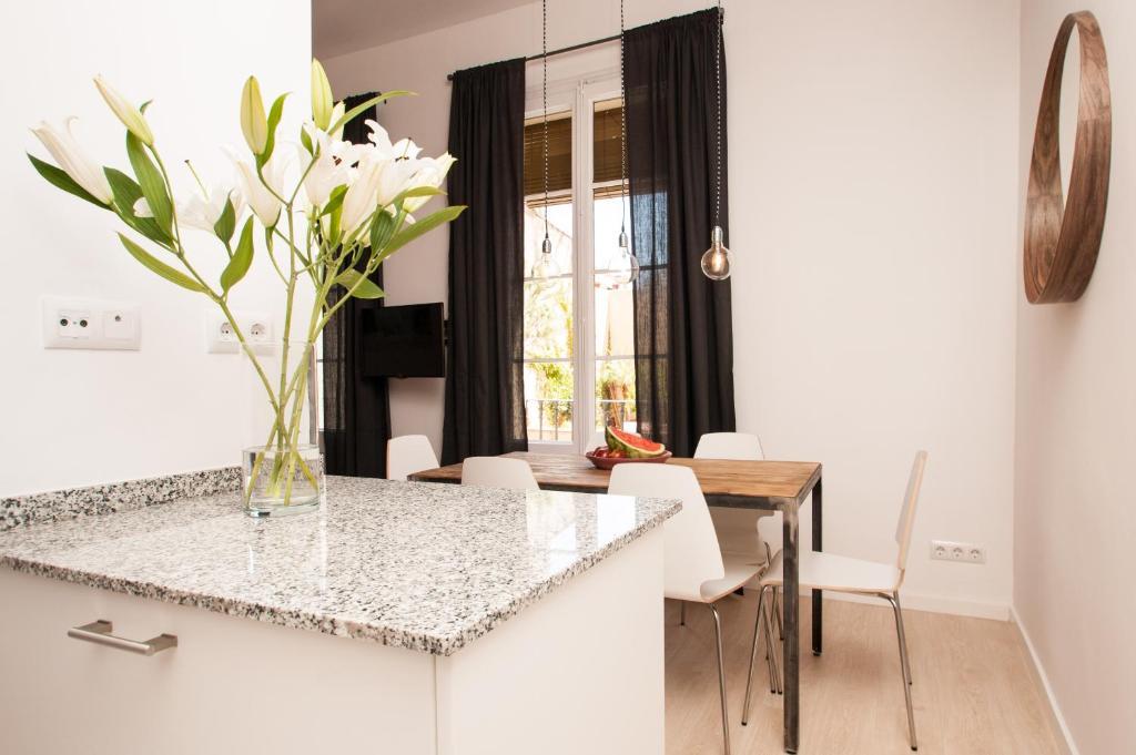 Short Stay Group Gracia Serviced Apartments Barcelona Bilik gambar